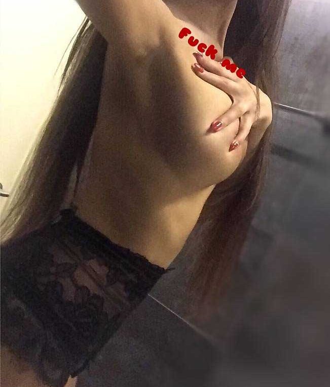 Aydınevler Escort Kocaman Göğüslü Dilek